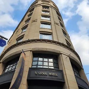 Le Hotel